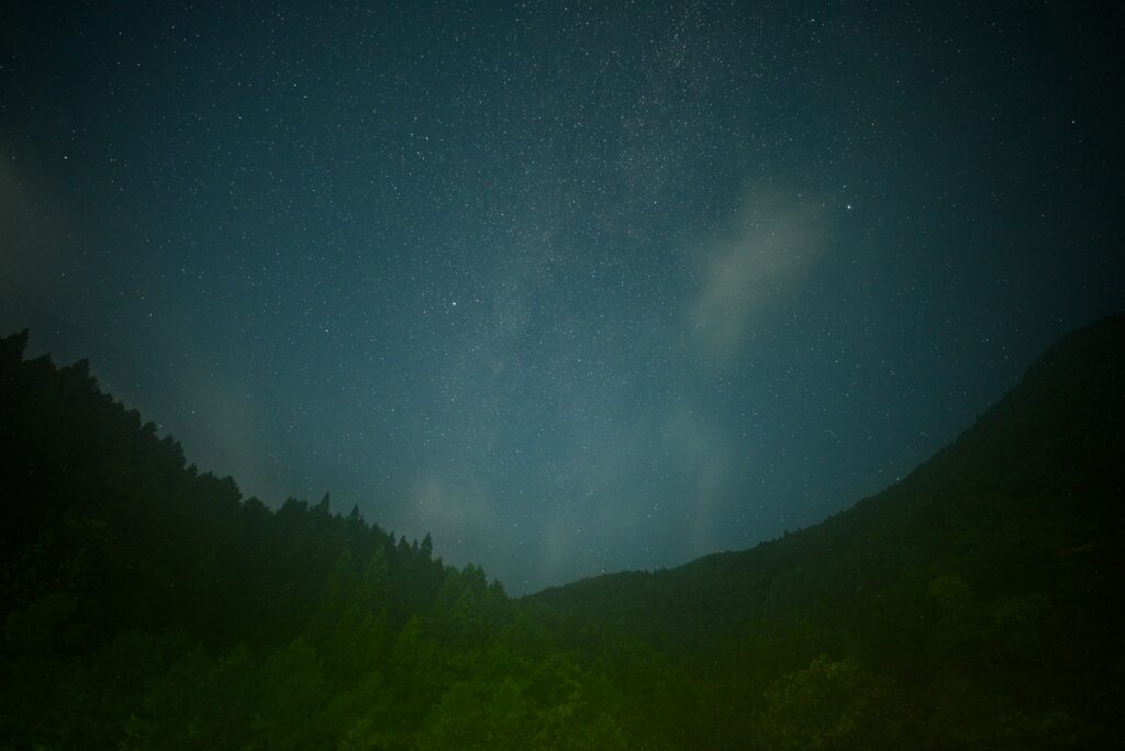 関東の星空スポット「奥多摩湖」｜天の川が見える絶景ポイント